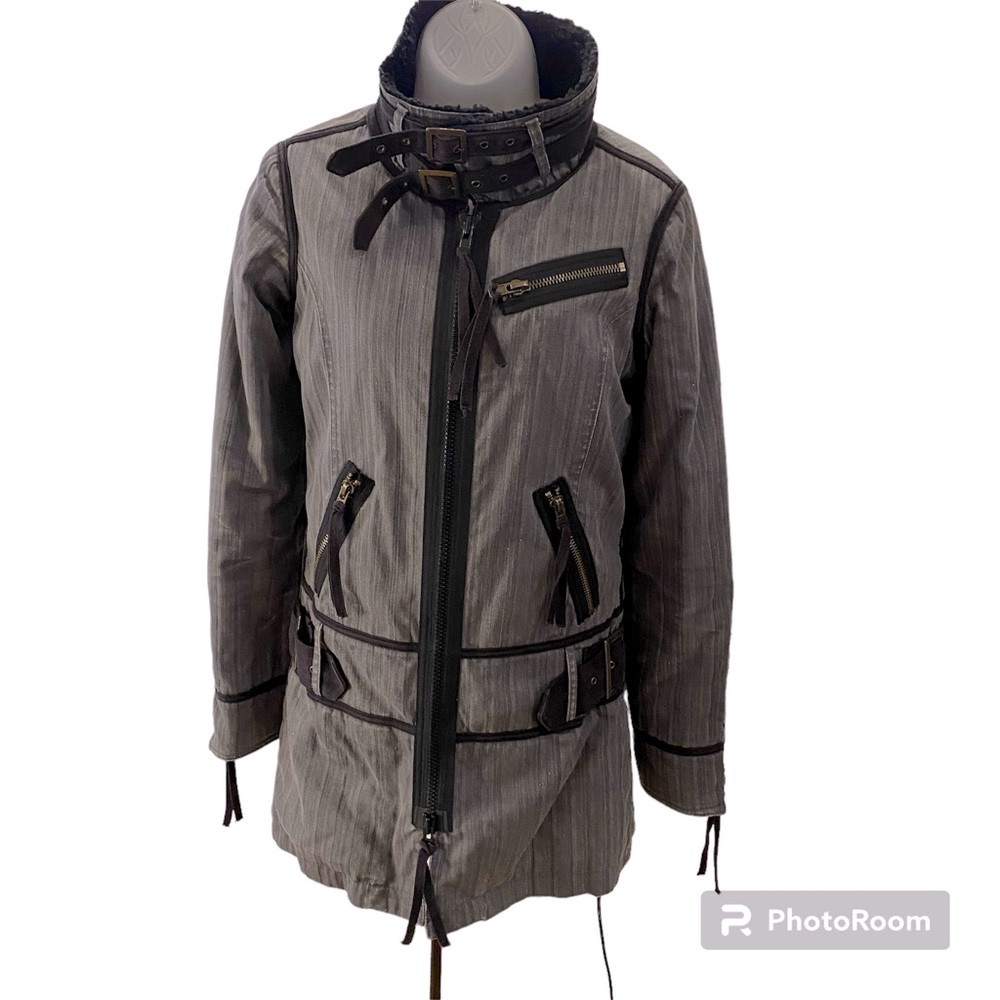 Covet jacket in gray denim with buckle and zipper details. Warm and stylish!
